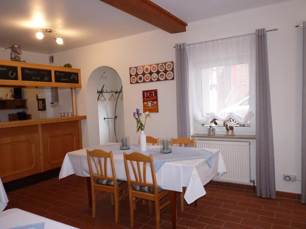 Gaestehaus Bacchus Wachenheim an der Weinstrasse Luaran gambar